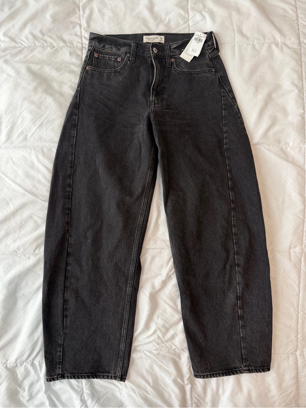 NWT Abercrombie & Fitch The Barrel Jean Mid Rise 26 / 2L Charcoal Black Lagen